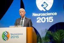 Francis Collins delivering a talk at the 2015 Society of Neuroscience meeting. (Image use with permission of SfN).