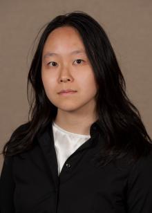 headshot of Helen Yang